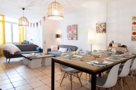 Superbe Appartement Avec Terrasse En Centre Ville La Rochelle  Luaran gambar
